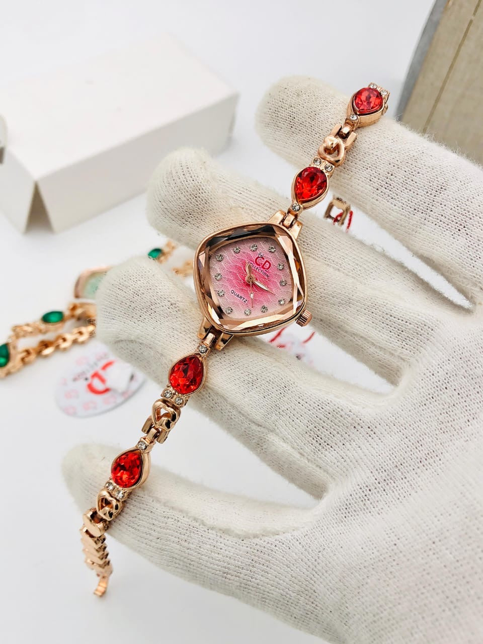New stylish Ladies watches for Girls