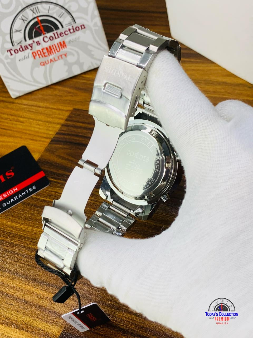 New Waterproof Dual Time sports Watch