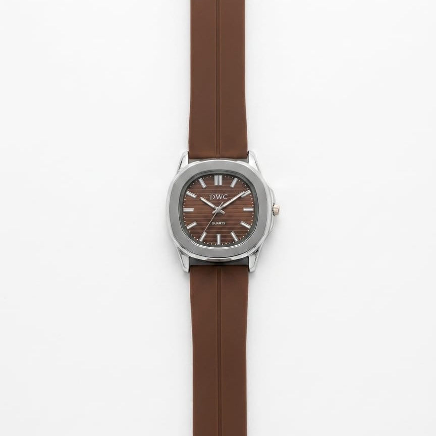 Men's quartz watch with brown silicone strap and brown dial, silver case