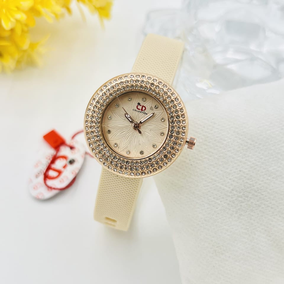 New Stylish Fashionable Ladies Silicone Strap Watches for Ladies women watches