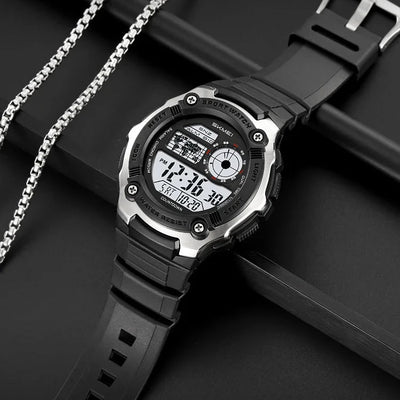 Waterproof Skmei 2517 watch, black rubber strap and silver digital dial